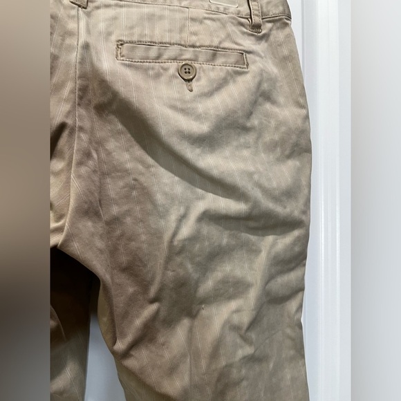 Old Navy Tan Striped Low Rise Boot Cut Pants Stretch Size 2 - Picture 7 of 11
